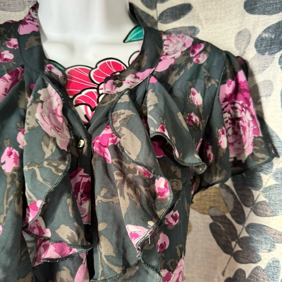 Converse Floral Ruffle Blouse - Pink and Black - Picture 2 of 5